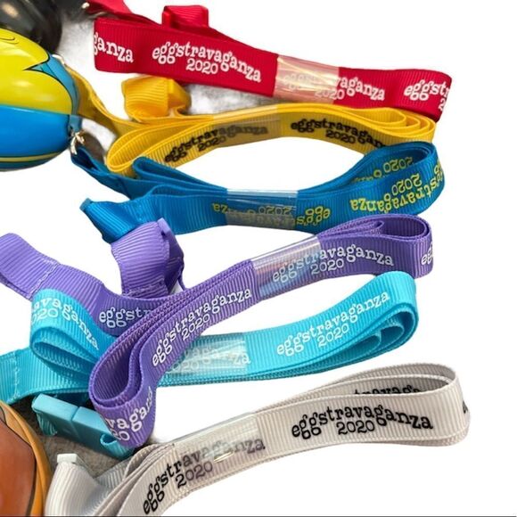 DISNEY PARKS EASTER EGG LANYARD - Picture 3 of 3
